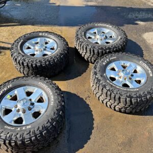 2015 Ram 2500 wheels and tires